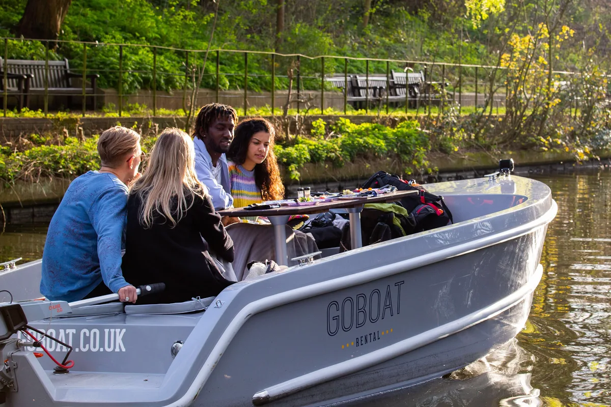 GoBoat