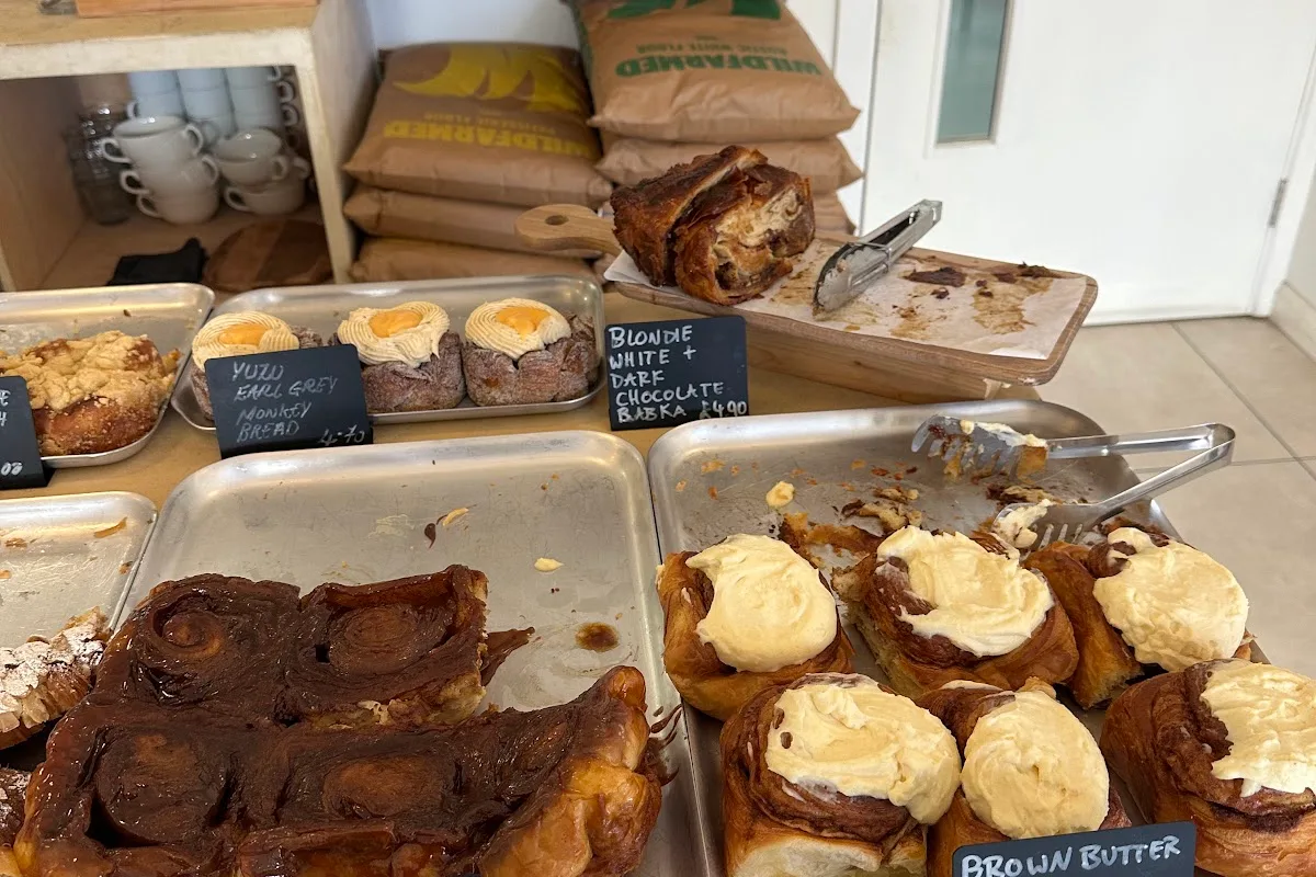 Pomme Bakery